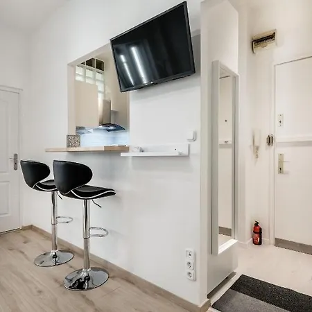 Viktoria Design Appartement *