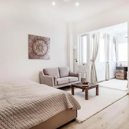 Viktoria Design * Budapest